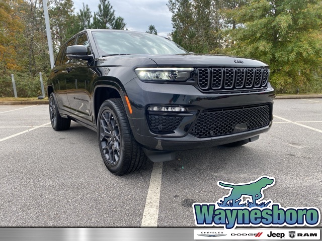 2025 Jeep Grand Cherokee Summit Reserve's photo