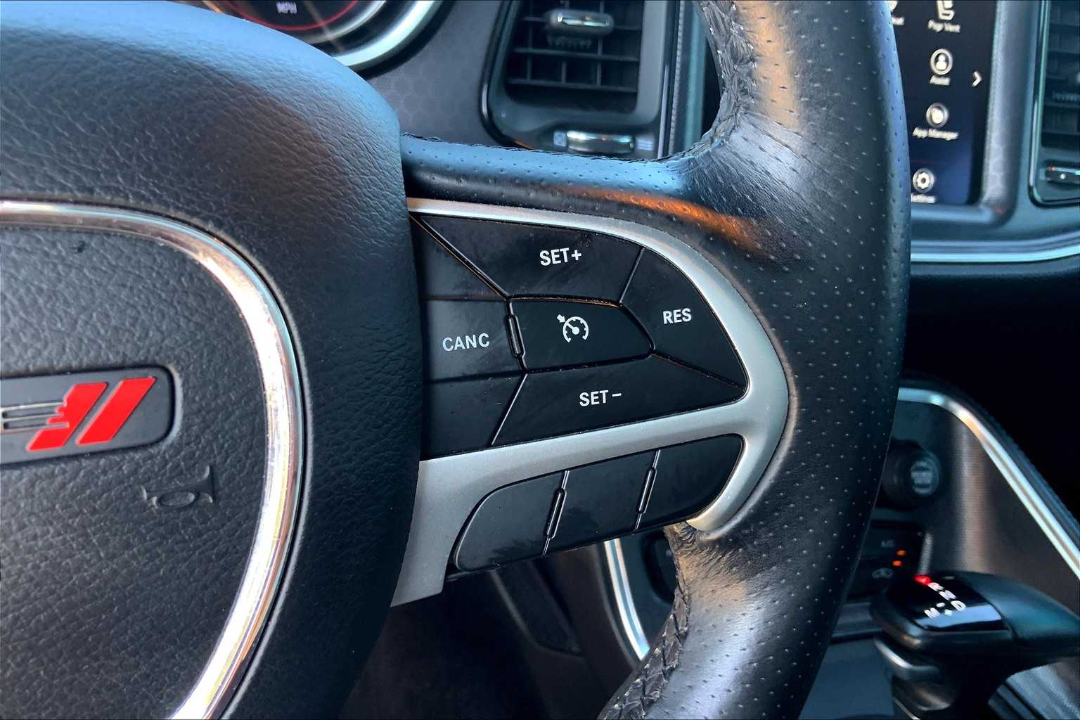 2018 Dodge Challenger R/T photo 23