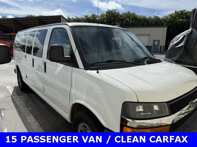Pre-Owned 2017 Chevrolet Express 3500 LT Door Passenger Van in