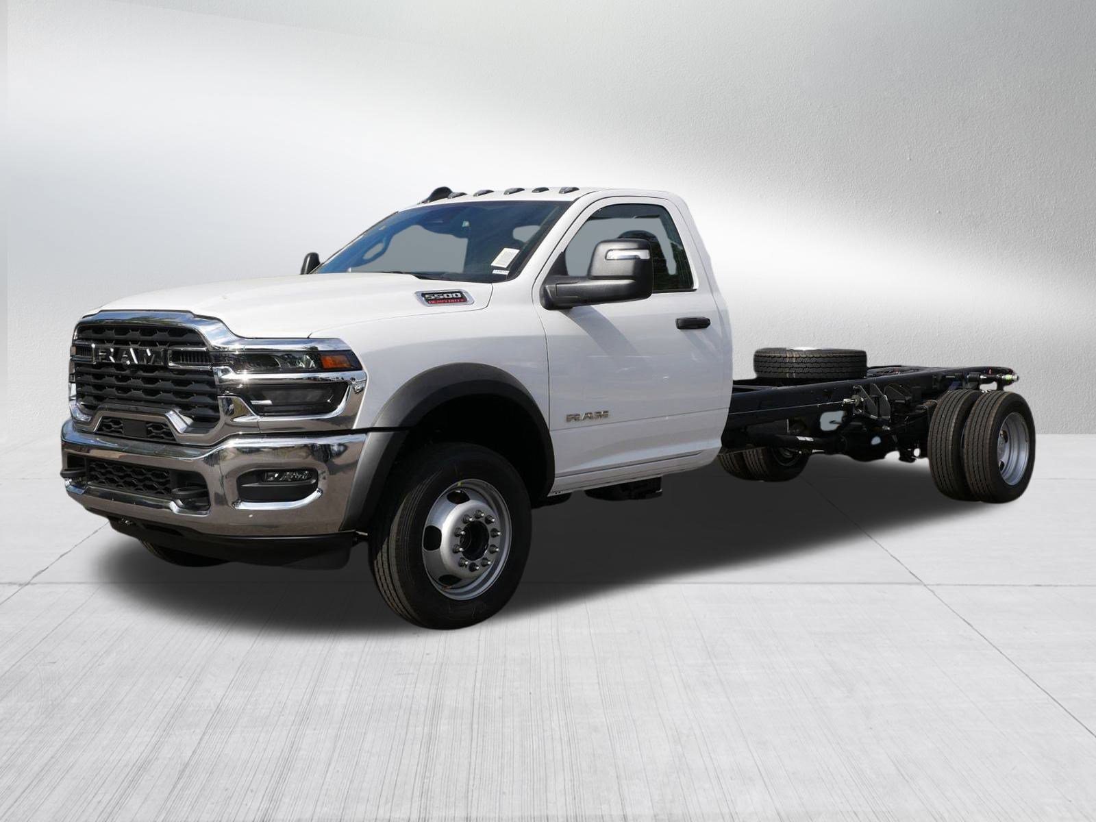 2026 Ram 5500 photo 3