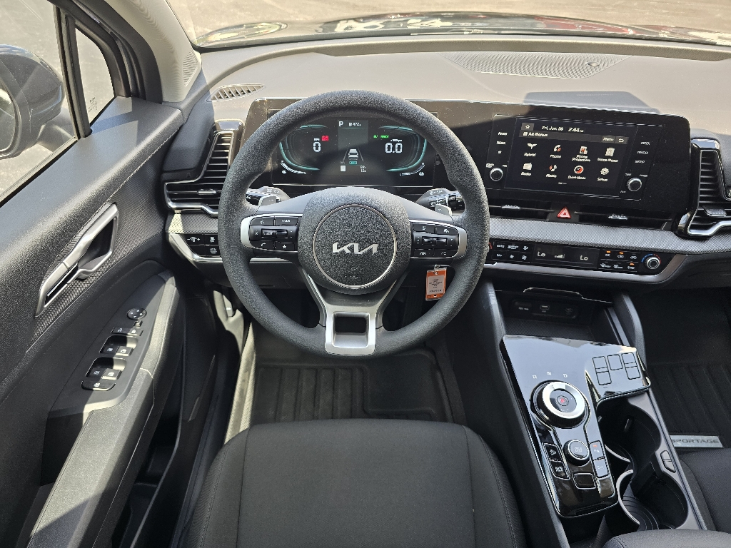 2025 Kia Sportage Hybrid LX photo 6