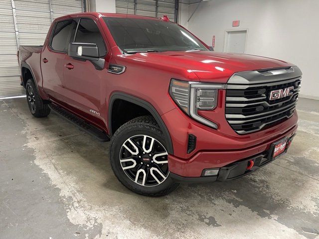 2024 GMC Sierra 1500 AT4's photo