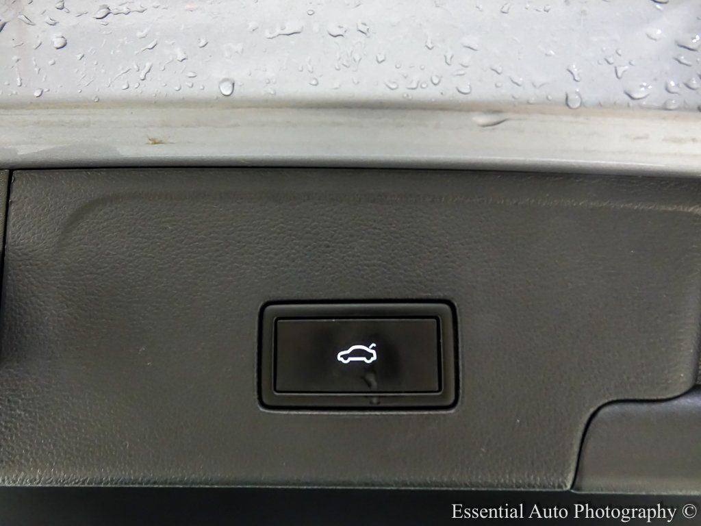 2022 VOLKSWAGEN ATLAS CROSS SPORT - Image 25