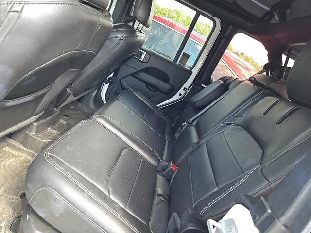 2022 Jeep Wrangler Unlimited Sahara 4xe photo 5