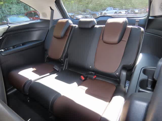2026 Honda Odyssey Elite photo 11