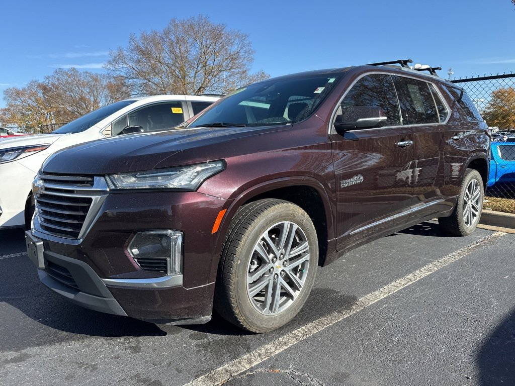 2023 Chevrolet Traverse High Country photo 2