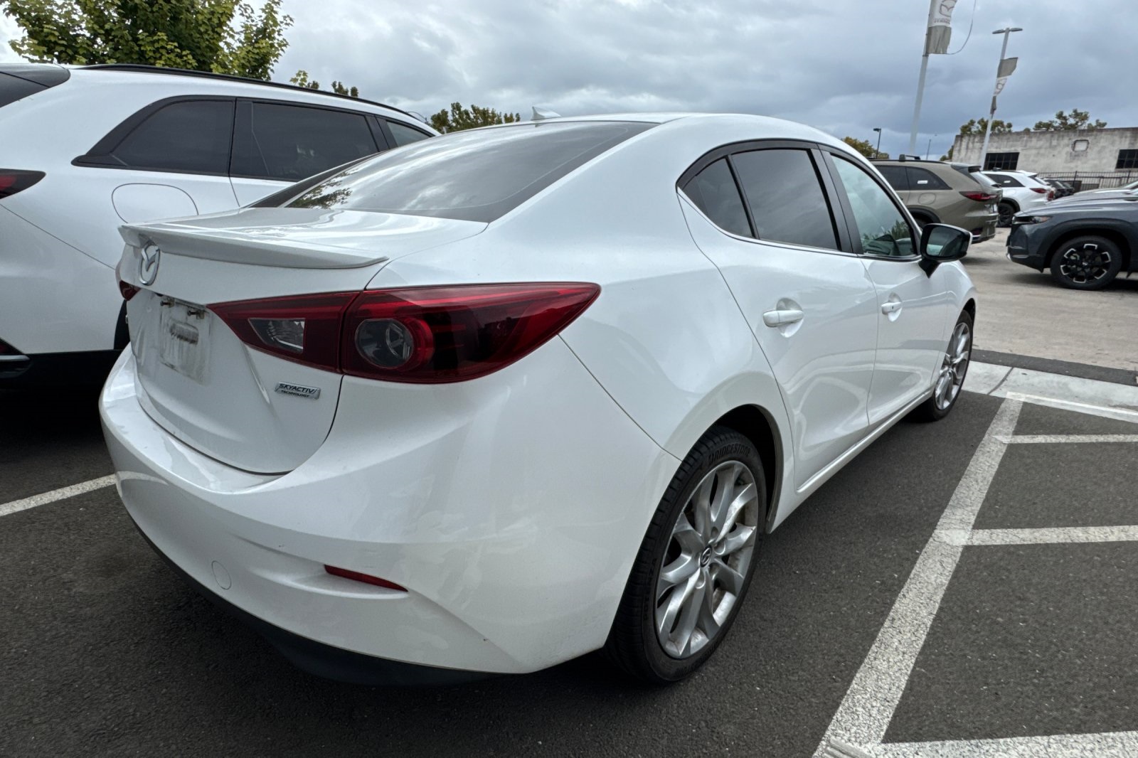 2014 Mazda Mazda3 s Grand Touring photo 2