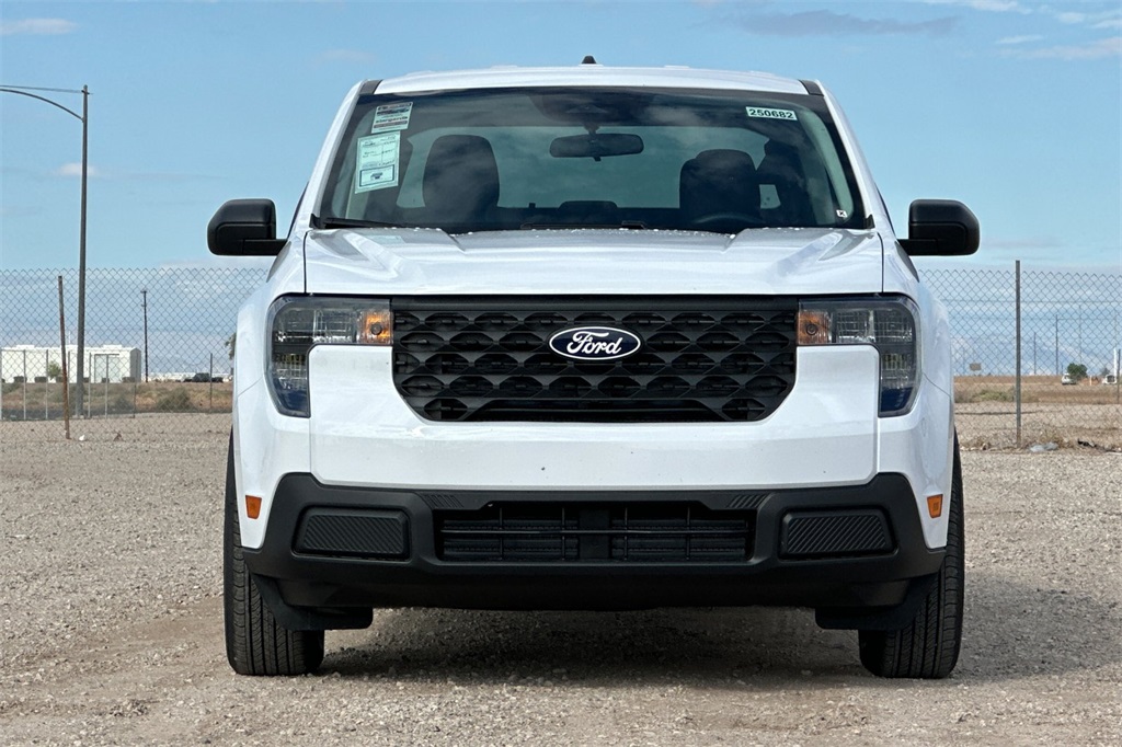 2025 Ford Maverick XL photo 9