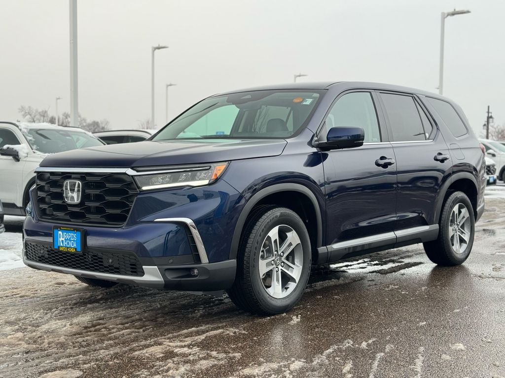 Used 2025 Honda Pilot EX-L with VIN 5FNYG1H45SB179944 for sale in Coon Rapids, Minnesota