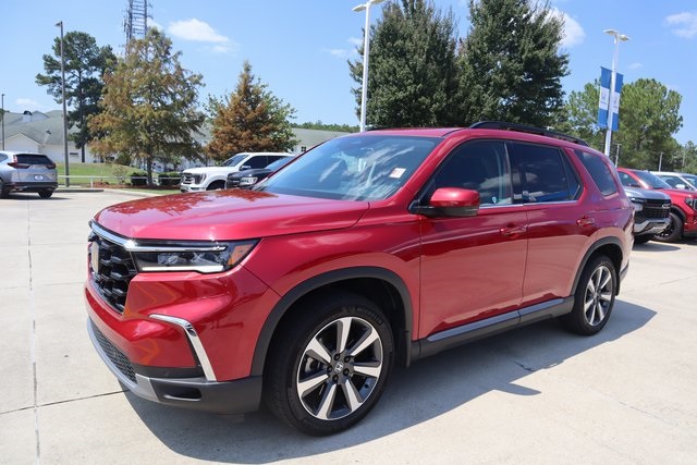 2023 Honda Pilot Touring photo 5