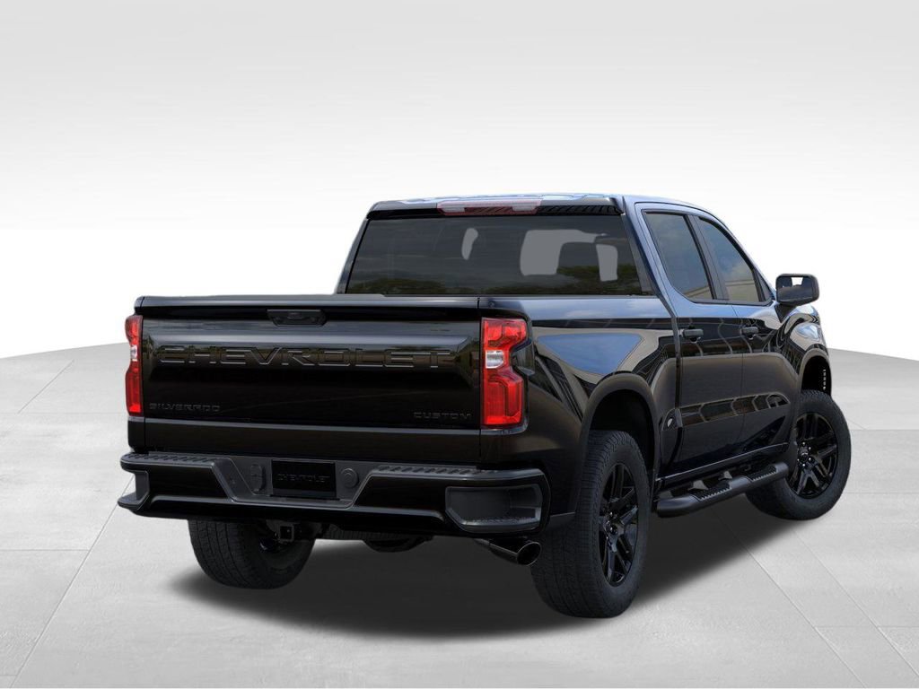 2026 Chevrolet Silverado 1500 Custom photo 4