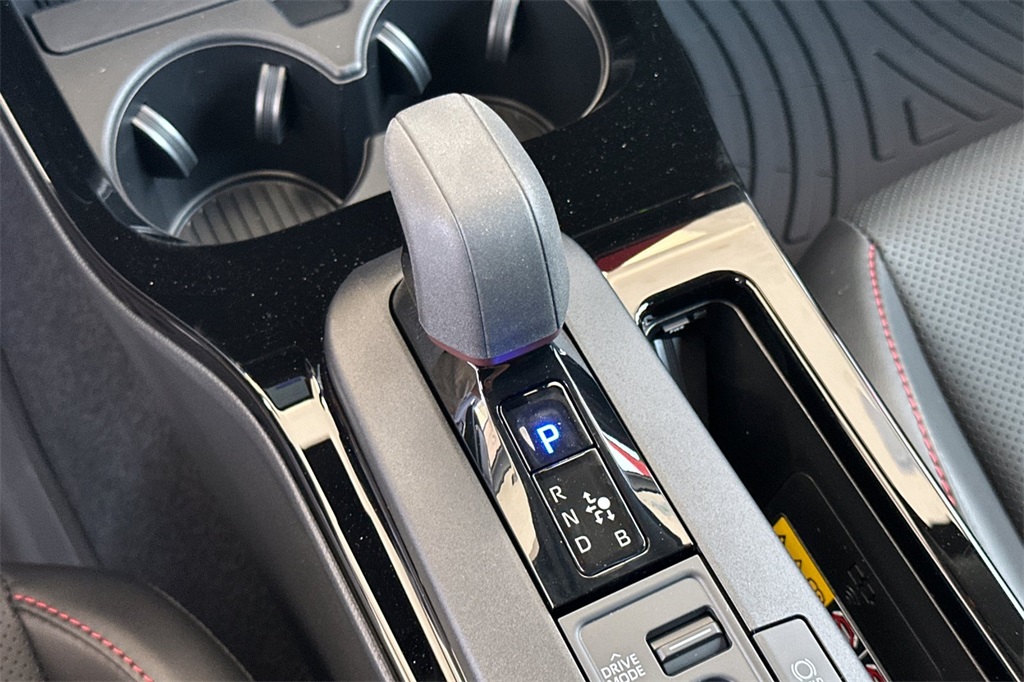 2026 Toyota Prius Plug-in Hybrid XSE photo 21