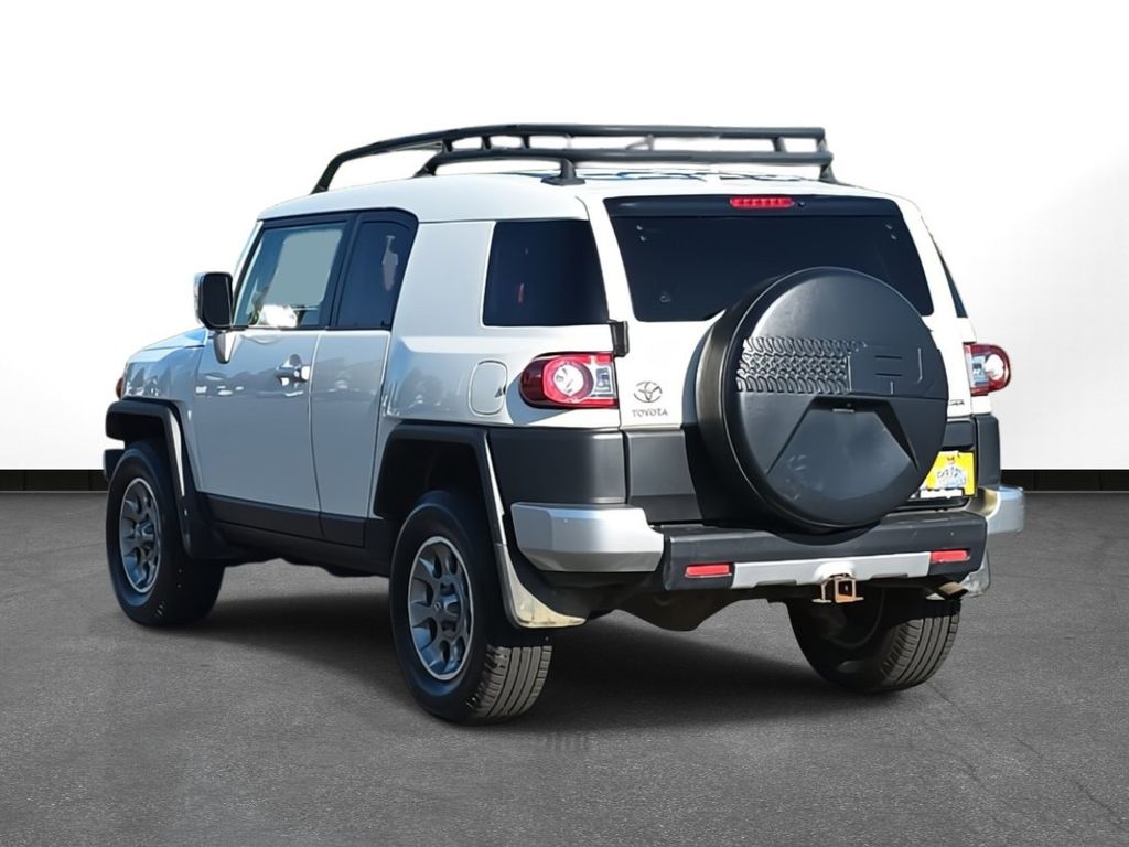 2013 Toyota FJ Cruiser Base photo 7