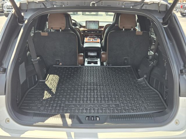 2022 Lincoln Aviator Reserve photo 10