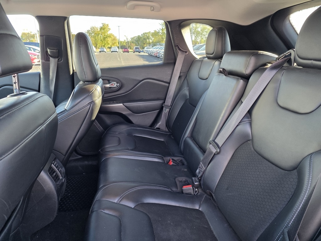 2020 Jeep Cherokee Latitude photo 4