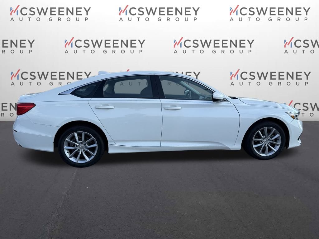 2022 Honda Accord LX photo 6