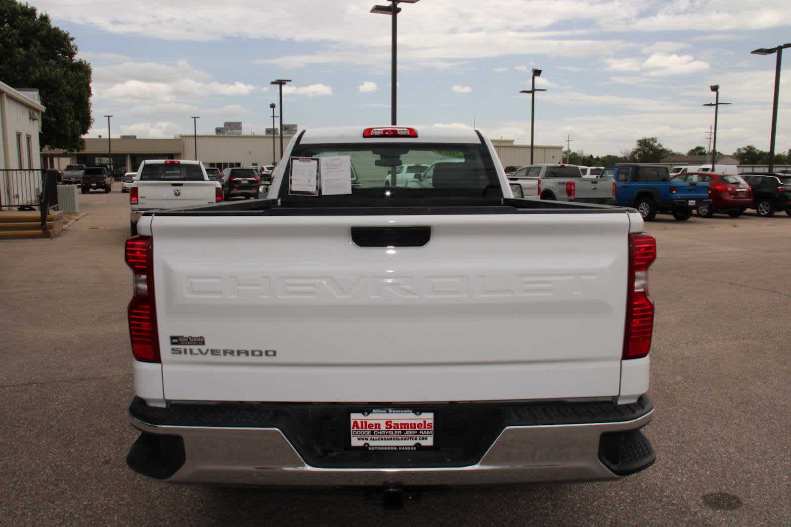 2024 Chevrolet Silverado 1500 Work Truck photo 8
