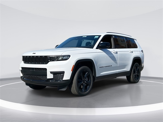 2025 Jeep Grand Cherokee L Altitude's photo