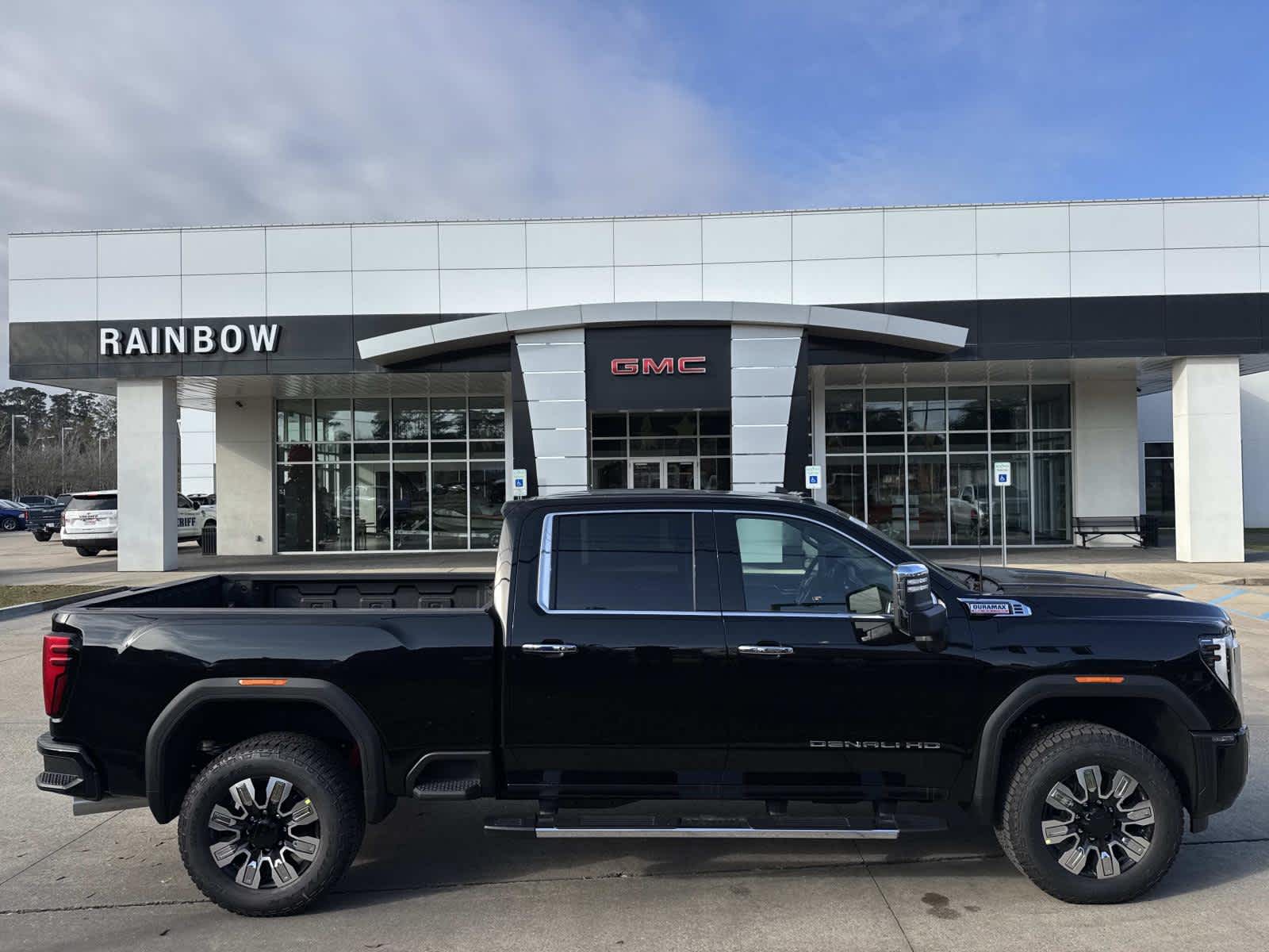 2026 GMC Sierra 2500HD Denali's photo