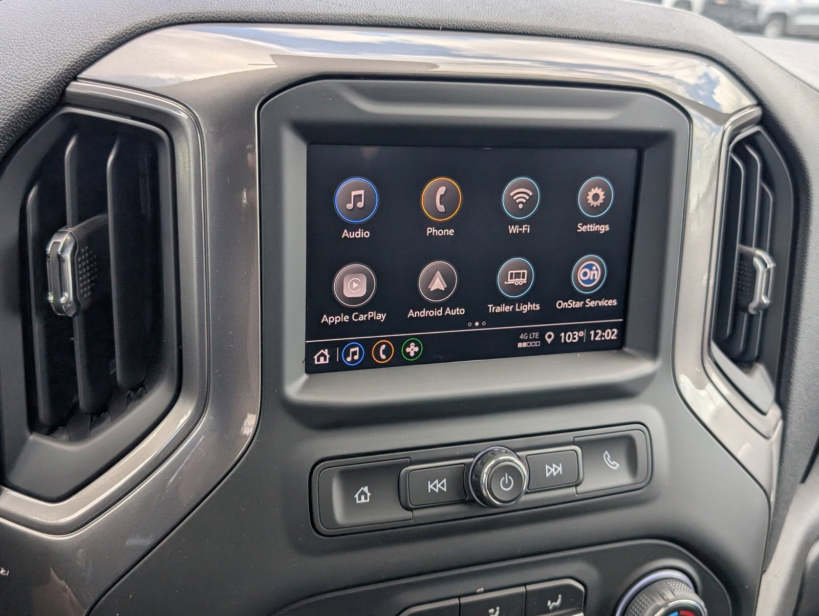 2025 Chevrolet Silverado 1500 Custom photo 7