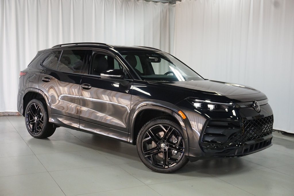 2025 Volkswagen Tiguan SE R-Line Black photo 2