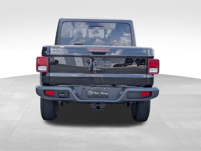 2025 Jeep Gladiator Sport S photo 4