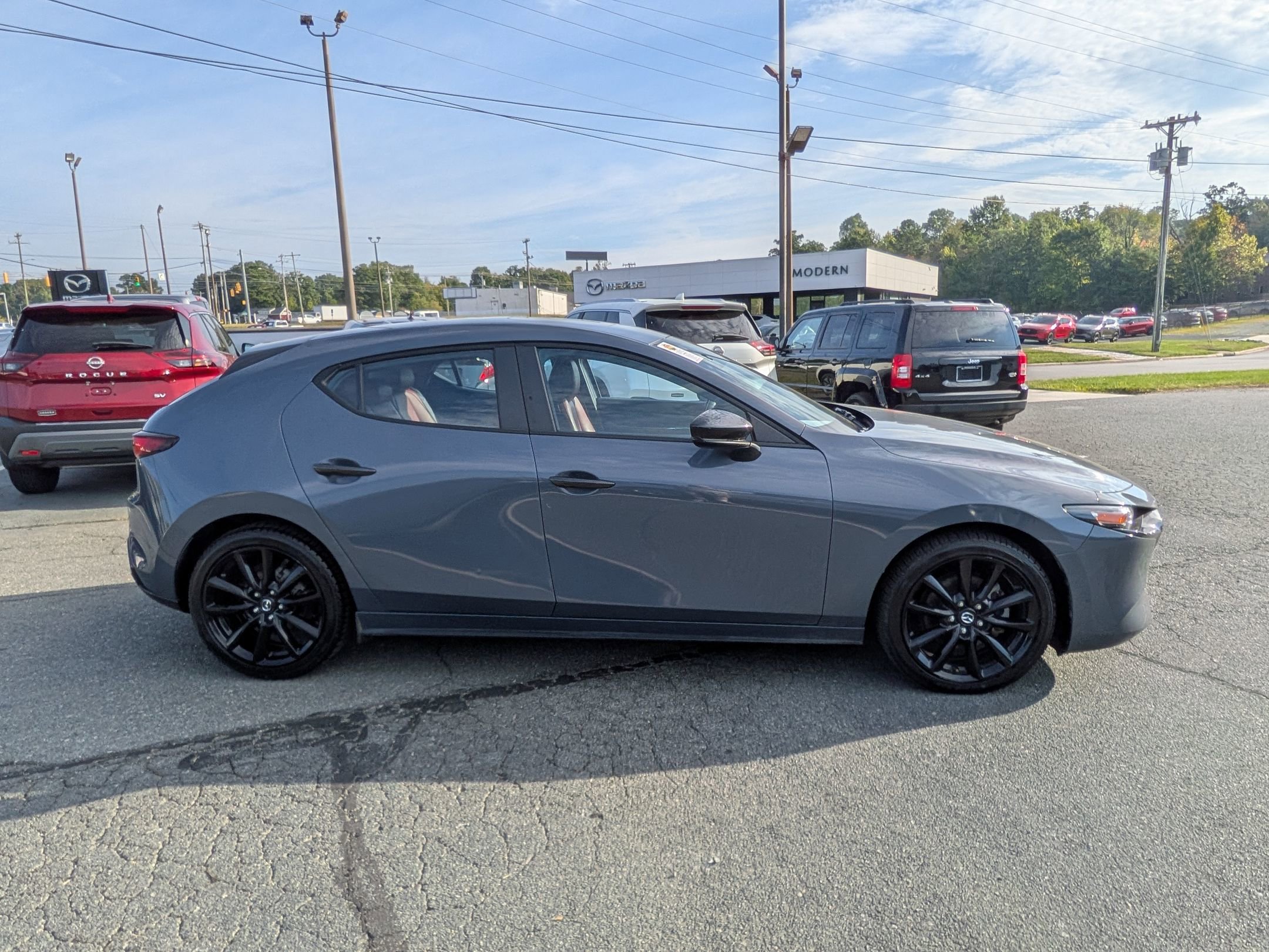 2023 Mazda Mazda3 Hatchback 2.5 s Carbon photo 6