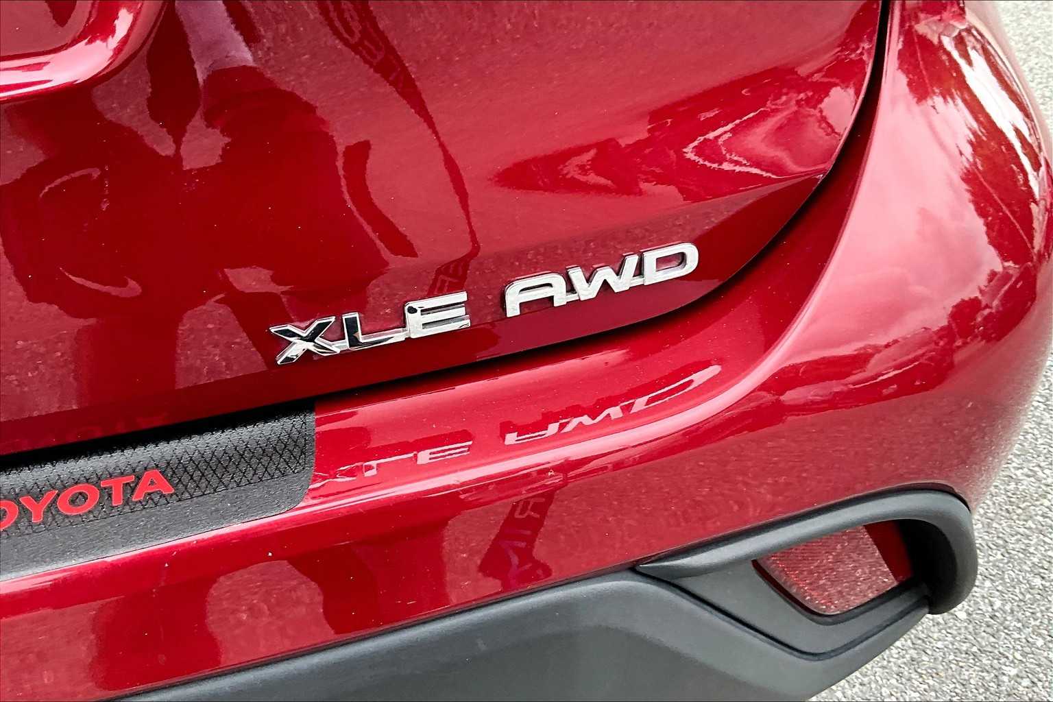 2022 Toyota Highlander XLE photo 9