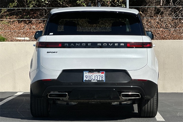 2025 Land Rover Range Rover Sport SE photo 3