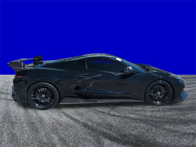 2023 Chevrolet Corvette Stingray 1LT photo 3