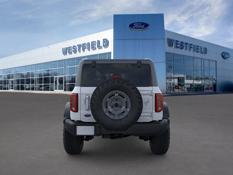 2025 Ford Bronco Outer Banks photo 5