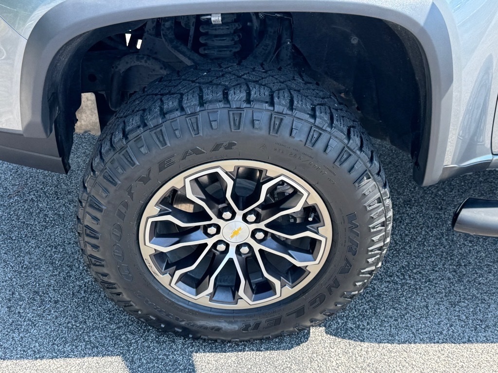 2022 Chevrolet Colorado ZR2 photo 13
