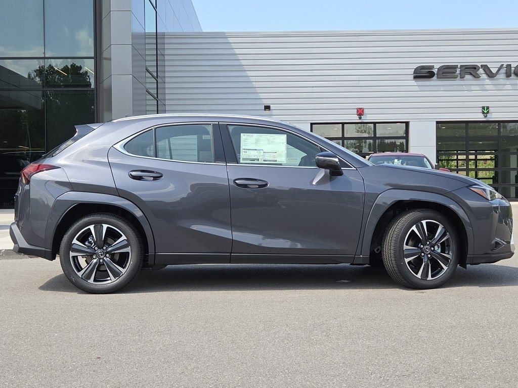 2025 Lexus UX Premium photo 26