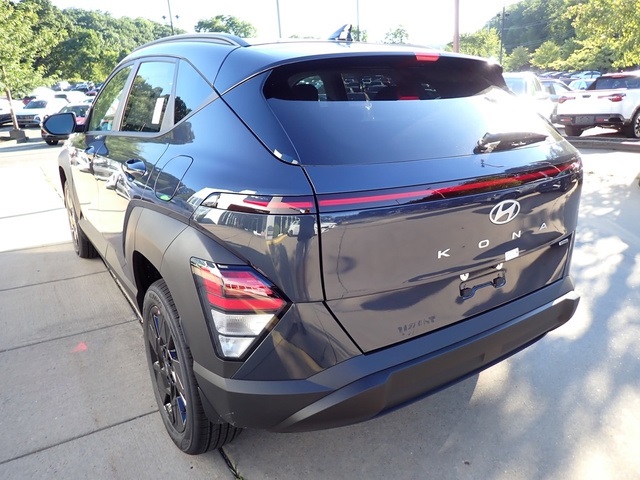2026 Hyundai Kona SEL photo 3