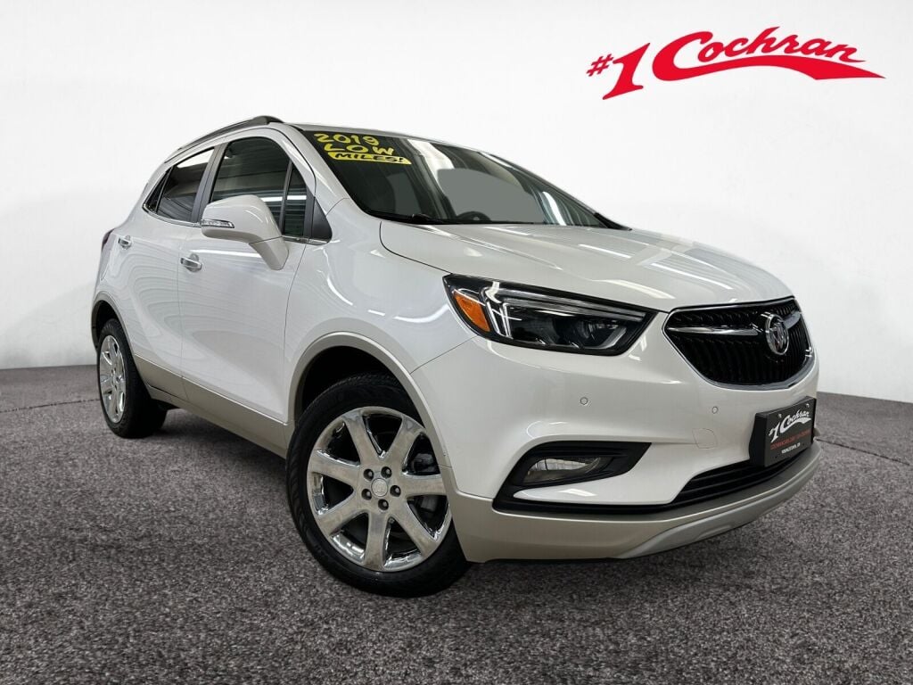 2019 Buick Encore Essence's photo