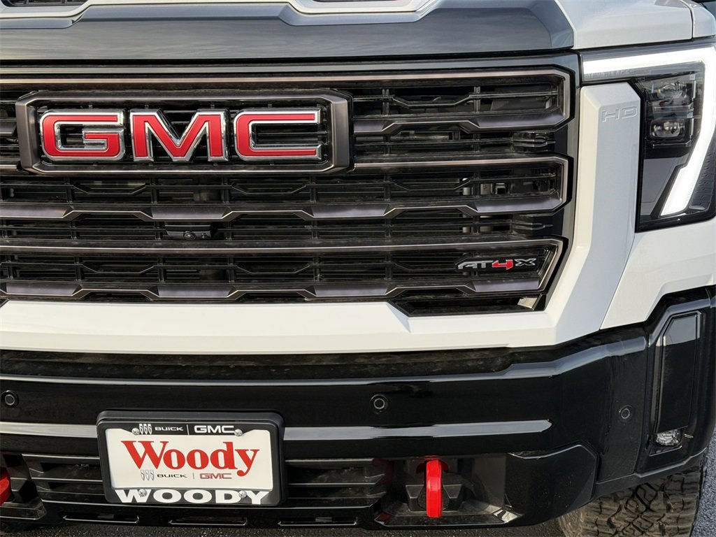 2026 GMC SIERRA HD - Image 9