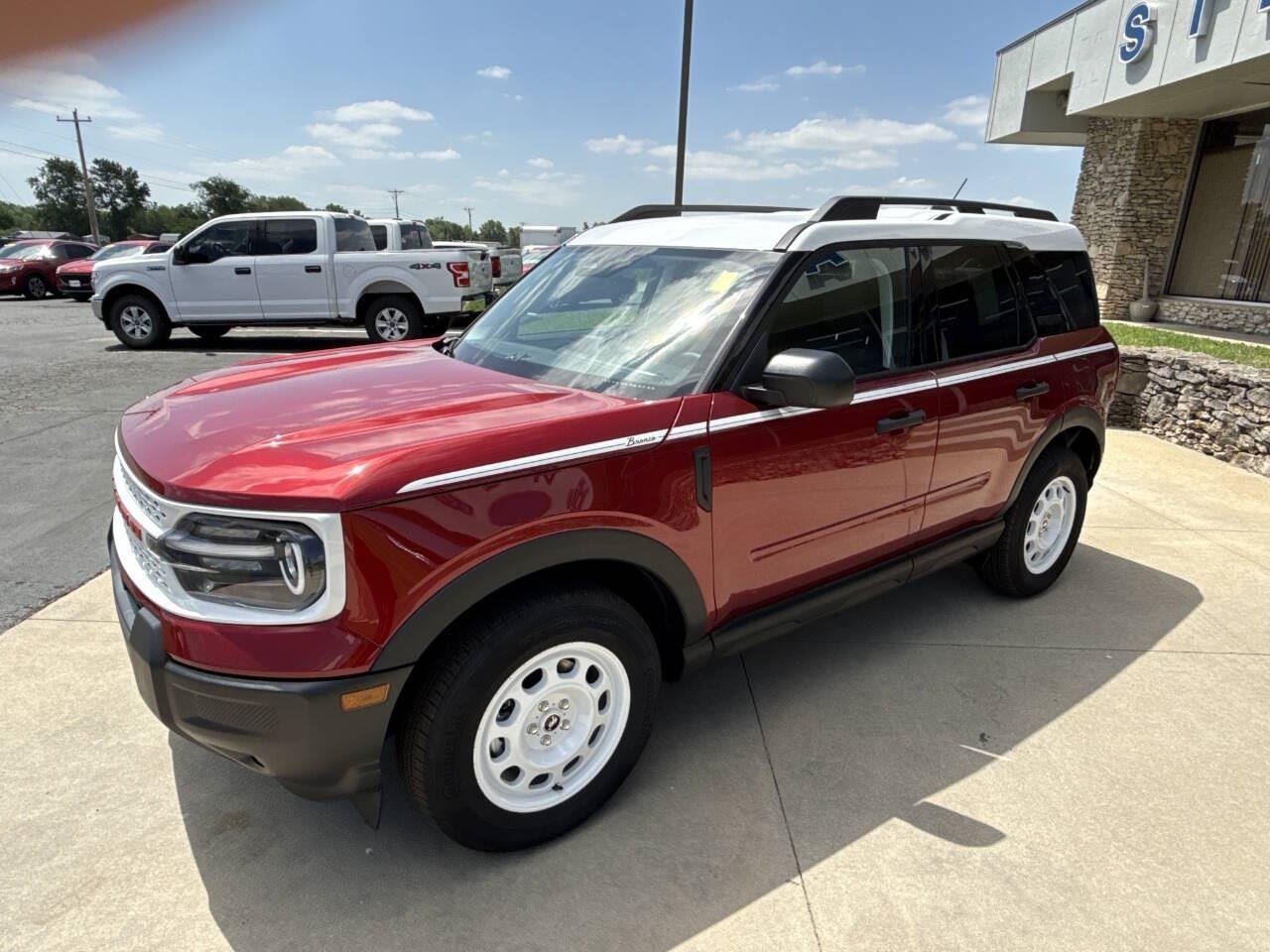 2025 Ford Bronco Sport Heritage photo 3