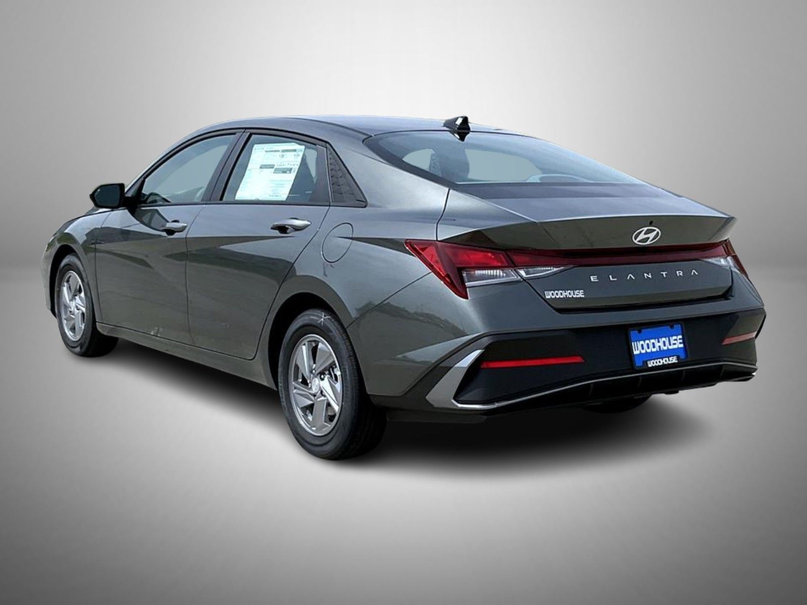 2025 Hyundai Elantra SE photo 7