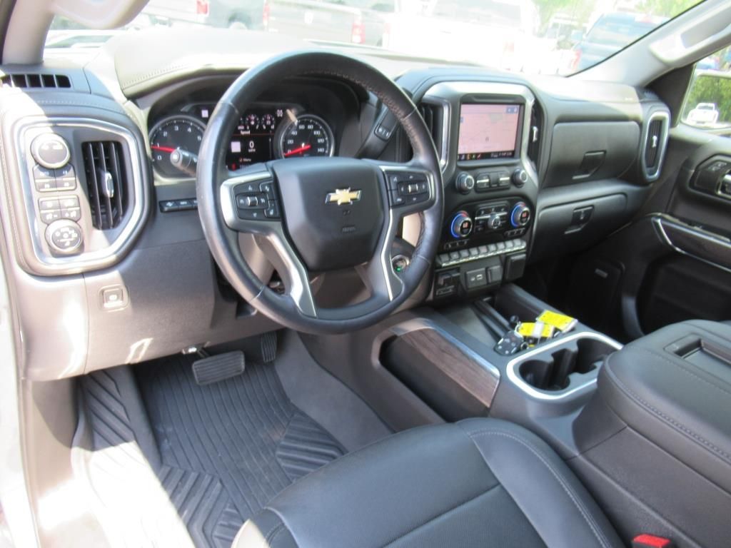 2022 Chevrolet Silverado 1500 LTZ photo 16