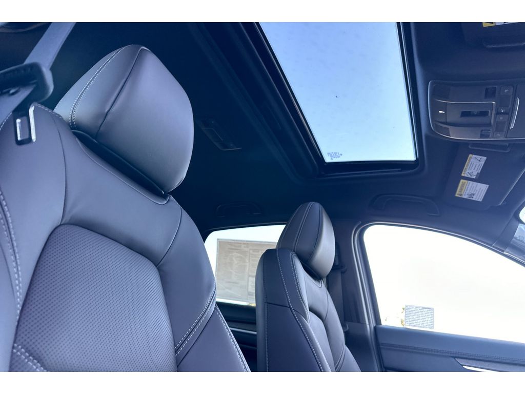2025 Mazda CX-5 2.5 Turbo Signature photo 16