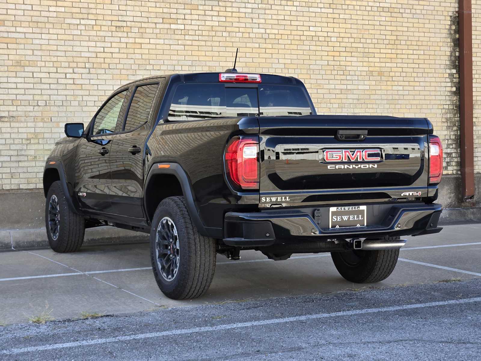 2026 Gmc Canyon AT4 photo 4