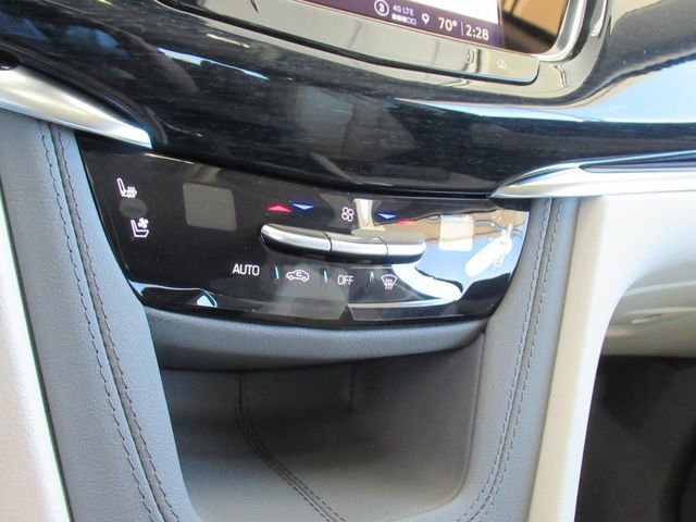 2025 Cadillac XT6 Premium Luxury photo 22
