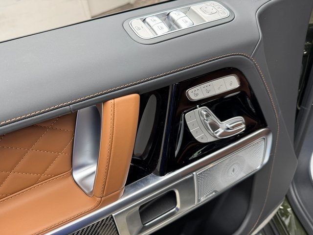 2025 Mercedes Benz G 63 AMG photo 10