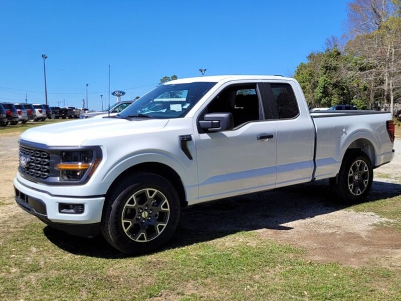 2025 Ford F-150 STX photo 3