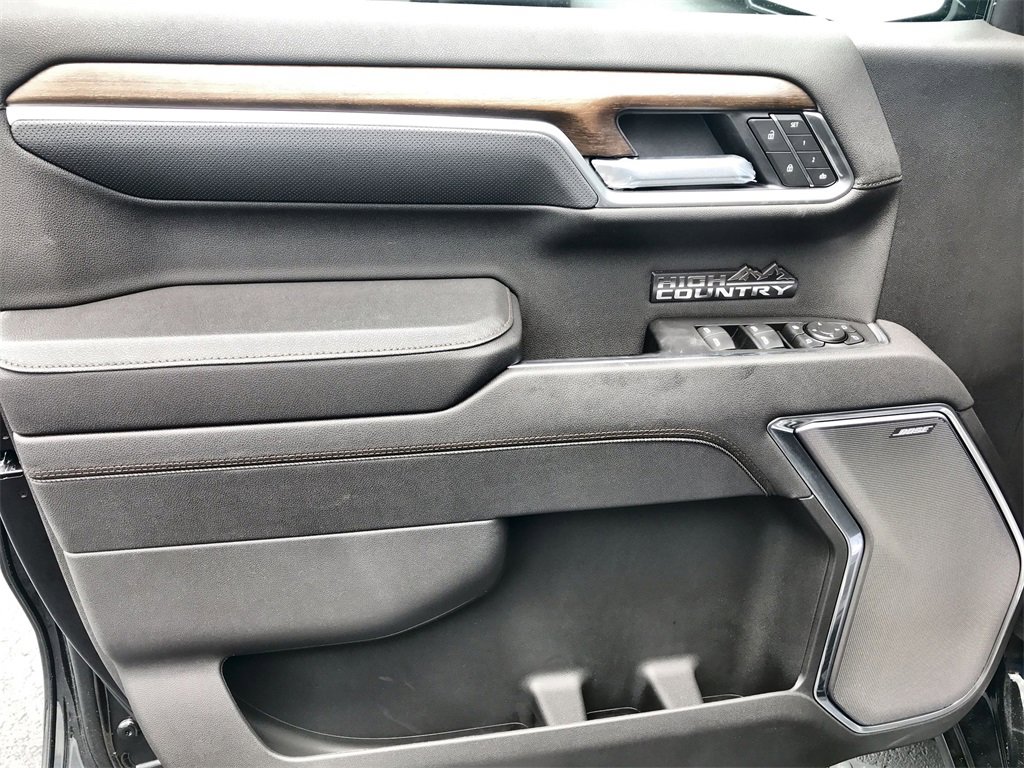 2026 Chevrolet Silverado 1500 High Country photo 13