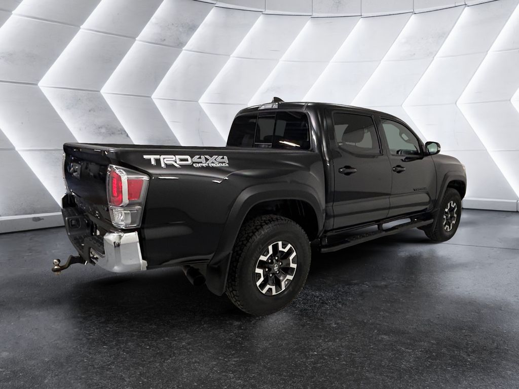2022 Toyota Tacoma TRD Off-Road photo 4