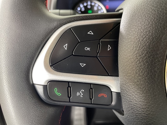 2023 Jeep Renegade Trailhawk photo 23