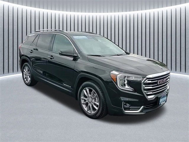 Certified Used 2022 Ebony Twilight Metallic GMC SLT image 1