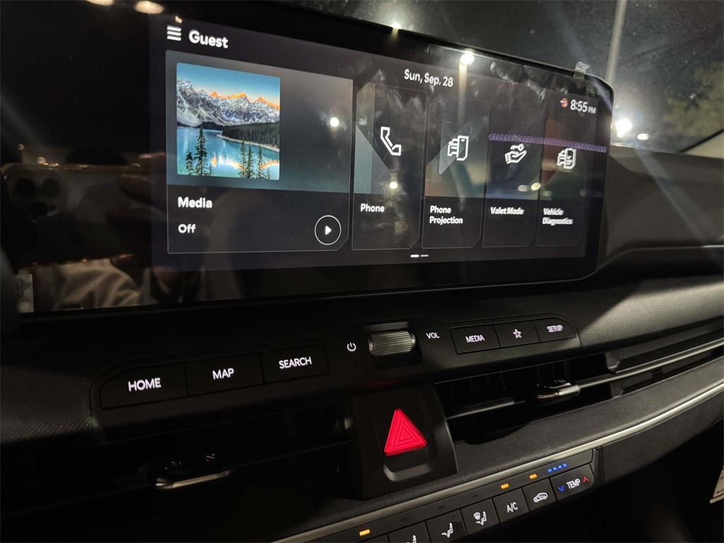 2025 Kia K4 LXS photo 17