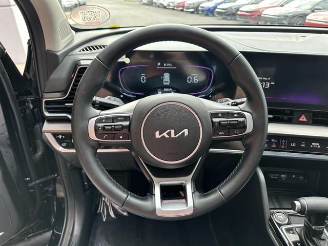 2025 Kia Sportage EX photo 12